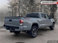 Engine: Gas V-6 3.5L L/100Km City: 13.0 L/100Km Hwy: 10.5 Safety Equipment Electronic Stability Cont... (image 4)