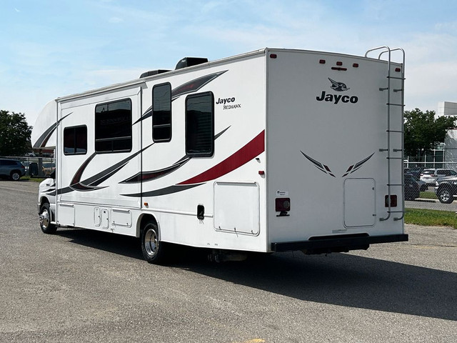 2017 Ford E-450 Jayco Redhawk 29XK in Cars & Trucks in Calgary - Image 4