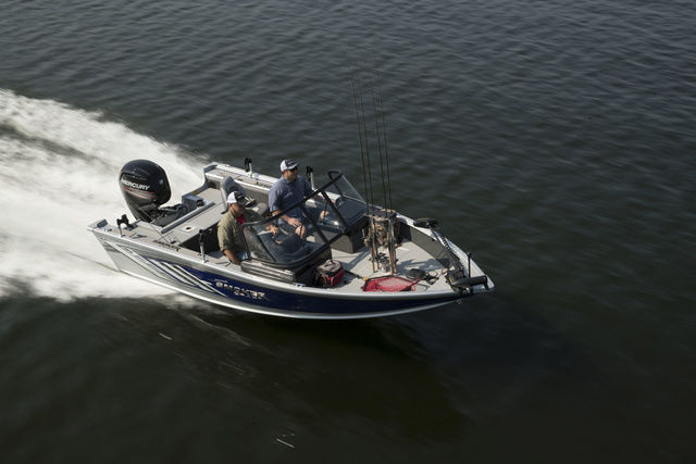 2024 Smoker Craft Pro Angler XL Includes Yamaha 90 HP in Powerboats & Motorboats in Barrie - Image 2