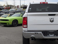 This Ram 1500 Classic has a trusty Regular Unleaded V-8 5.7 L/345 engine powering this Automatic tra... (image 9)