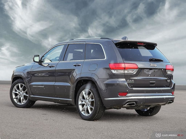  2015 Jeep Grand Cherokee SUMMIT | 3.0L DIESEL | PANO | NAVI | H in Cars & Trucks in Oakville / Halton Region - Image 4