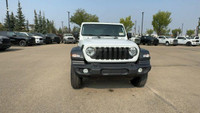 This 2025 JEEP WRANGLER 4-DOOR SPORT has the following options Cloth Low-Back Bucket Seats, Apple Ca... (image 3)