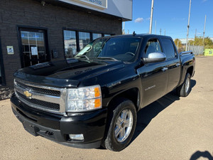 2011 Chevrolet Silverado 1500 4WD Crew Cab LT GFX