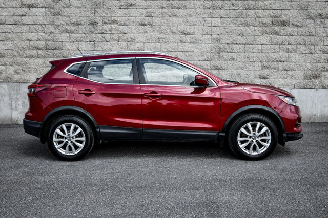 2020 Nissan Qashqai SV • SUNROOF • HEATED SEATS • CP/AA in Cars & Trucks in Cornwall - Image 2