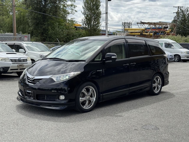 2007 Toyota Estima Hybrid AWD 2.4 in Cars & Trucks in Richmond - Image 3