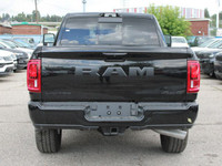4x4, 6.7L Cummins HO Turbo Diesel, 8-Speed TorqueFlite HD, Power Sunroof, Rear Auto-Levelling Air Su... (image 4)