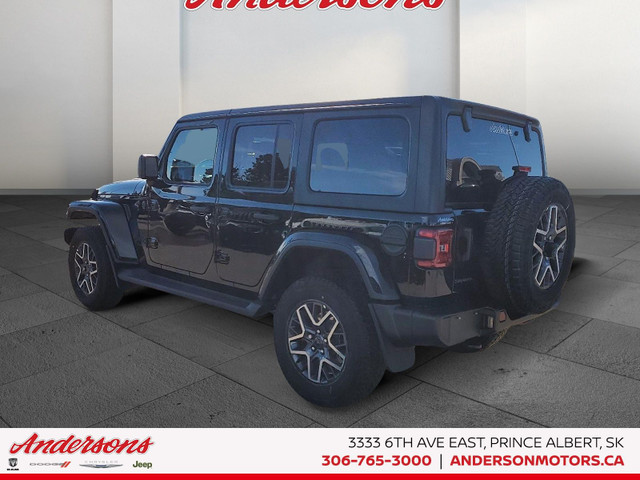 2025 Jeep WRANGLER 4-Door SAHARA Adaptive Cruise Control / All-T in Cars & Trucks in Prince Albert - Image 4