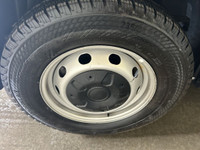 Welcome Ontario customers! All our vehicles are Ontario safety check/e-tested. We offer financing ad... (image 7)