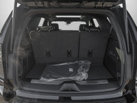 TAHOE HIGH COUNTRY 4WD Engine: 6.2L 8cyl. L/100Km City: 16.6 L/100Km Hwy: 13.0 Safety Equipment La f... (image 6)