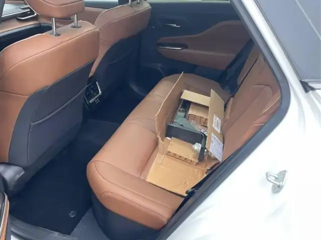 2025 Toyota Crown Crown Signia Limited AWD in Cars & Trucks in Mississauga / Peel Region - Image 8
