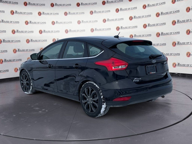  2017 Ford Focus 5dr HB Titanium/ Bluetooth/ Remote Start in Cars & Trucks in Calgary - Image 4