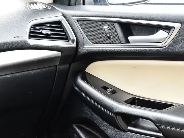 2020 Ford Edge SEL in Cars & Trucks in Kawartha Lakes - Image 20