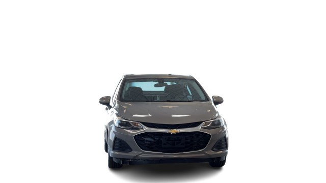 2019 Chevrolet Cruze LT Heated Seats, Backup Cam, Sat Radio in Cars & Trucks in Regina - Image 4