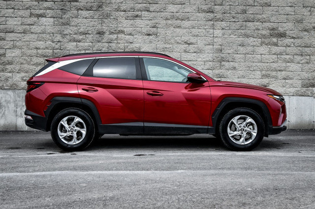 2023 Hyundai Tucson Preferred AWD • HEATED SEATS/STEERING • LANE in Cars & Trucks in Kingston - Image 2