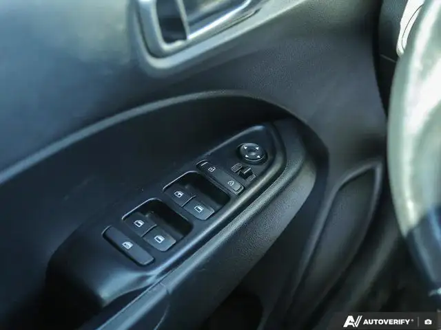 2022 Hyundai Venue Preferred | No Accidents | Apple CarPlay in Cars & Trucks in Calgary - Image 22