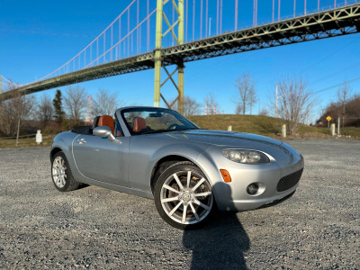 2006 Mazda MX-5 GT