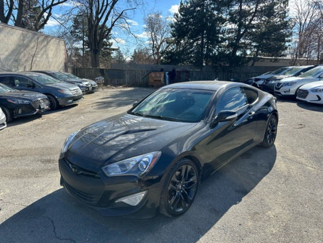 2014 Hyundai Genesis Coupe 2dr I4 in Cars & Trucks in City of Toronto