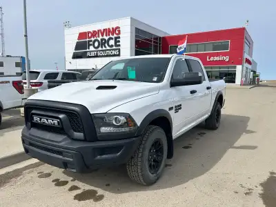 2022 RAM 1500 Classic Warlock 4x4 Crew Cab 5'7" Box, 5.7L HEMI V8 w/FuelSaver, Gas, 8-Spd Automatic,...