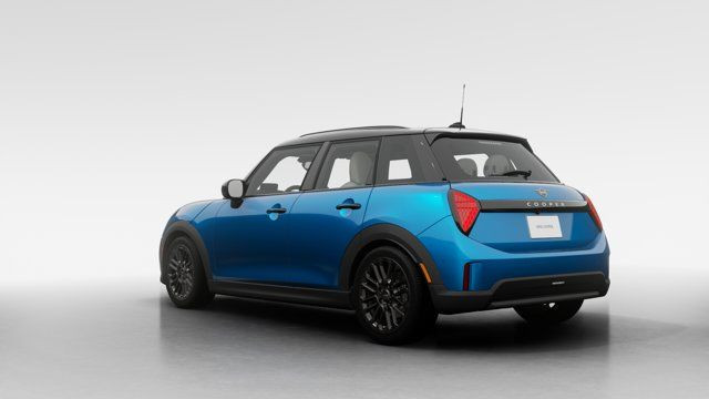 2025 MINI 5 Door Cooper C | Premier | Classique | Confort in Cars & Trucks in City of Montréal - Image 2