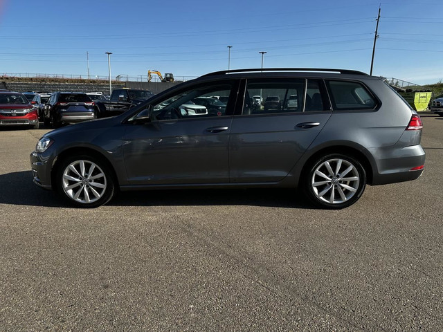 2018 Volkswagen Golf SportWagen Trendline 4MOTION | PANO ROOF |  in Cars & Trucks in Edmonton - Image 3