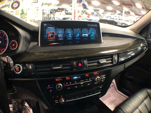 2017 BMW X5 xDrive35i LEATHER PANO/ROOF NAVI B/SPOT HUD CAMERA in Cars & Trucks in City of Toronto - Image 15