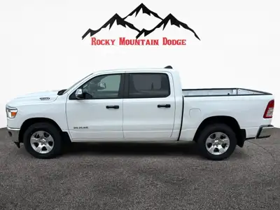 BIG BIG SAVINGS ON THIS 2023 RAM 1500 CREWCAB! THIS TRUCK COMES WITH A 5.7 V8 HEMI, BIGHORN OPTION P...