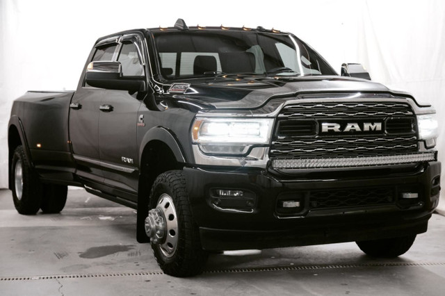 2020 RAM 3500 Limited 4x4 Crew Cab 8' Box for sale in Cars & Trucks in Red Deer