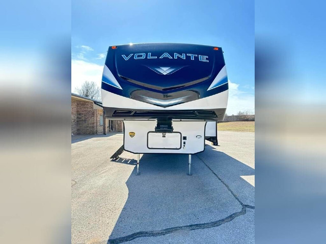 2022 KEYSTONE VOLANTE 310BG FIFTH WHEEL: $233 BW! in Travel Trailers & Campers in City of Toronto - Image 3