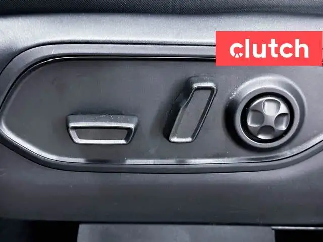 2023 Jeep Grand Cherokee Altitude 4x4 w/ Apple CarPlay, Heated F dans Autos et camions dans Ottawa - Image 16