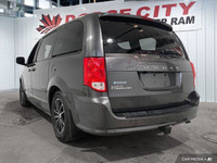 This Dodge Grand Caravan delivers a Regular Unleaded V-6 3.6 L/220 engine powering this Automatic tr... (image 3)