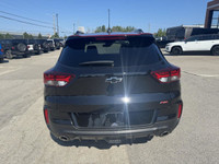 Turn heads and take on the road with confidence in this 2023 Chevrolet Trailblazer RS. With its bold... (image 3)