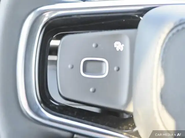 2025 Lincoln Nautilus Reserve in Cars & Trucks in Edmonton - Image 20