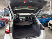 **MONTH-END SPECIAL!** FEATURING : AMG NIGHT PACKAGE, 4MATIC AWD, DIGITAL GAUGE CLUSTER NAVIGATION D... (image 8)