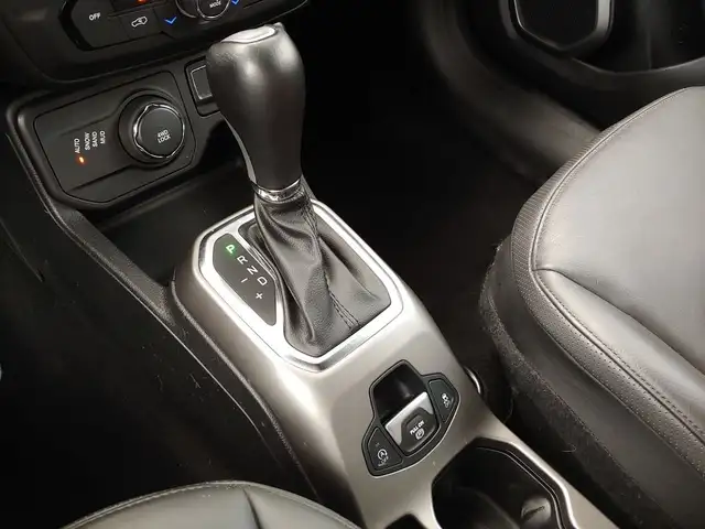 2019 Jeep Renegade High Altitude 1.3L 4WD | NAV | HTD SEATS | 55 in Cars & Trucks in Oakville / Halton Region - Image 33