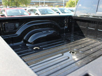 4x4, 6.7L Cummins HO Turbo Diesel, 8-Speed TorqueFlite HD, 5th Wheel & Gooseneck Towing Prep Group,... (image 4)