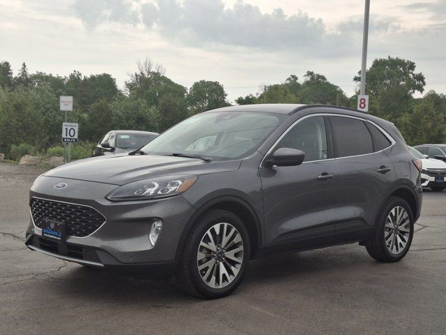 2022 Ford Escape Titanium AWD | Leather | Navi | Heated Seats + in Cars & Trucks in Guelph