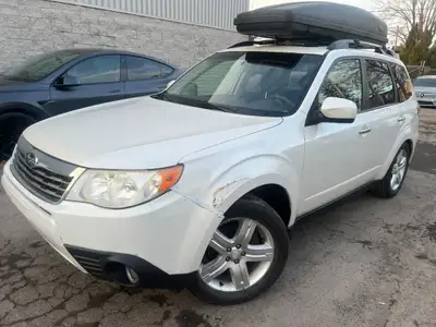 2010 SUBARU FORESTER LIMITED .AUTOMATIQUE. INTERIEUR EN CUIR TOIT OUVRANT PANORAMIQUE VITRES-PORTES-...
