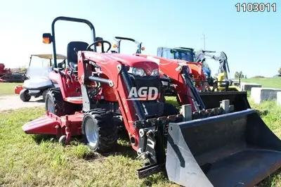 AS NEW! 4WD, MASSEY FERGUSON DL95 LOADER & BUCKET & PALLET FORKS, QUICK ATTACH, ROLLBAR, HYDROSTATIC...
