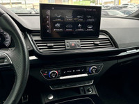 * ADVANCED DRIVERS ASSISTANCE PACKAGE * S-LINE BLACK PACKAGE * Drivetrain: quattro all-wheel drive *... (image 9)