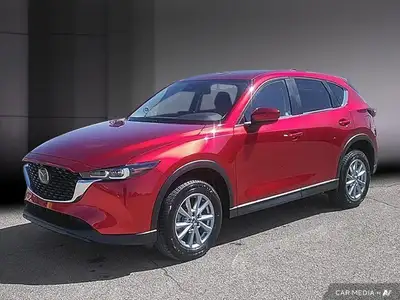 Le Mazda CX-5 GS AWD 2024 est un VUS compact qui se distingue par son design élégant et ses performa...