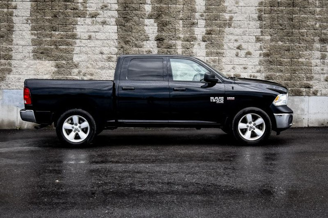 2022 Ram 1500 Classic SLT • POWER SEAT • REAR CAM in Cars & Trucks in Ottawa - Image 2