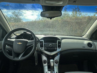 IIHS Top Safety Pick. Only 150,963 Miles! This Chevrolet Cruze delivers a Gas I4 1.8L/110 engine pow... (image 7)