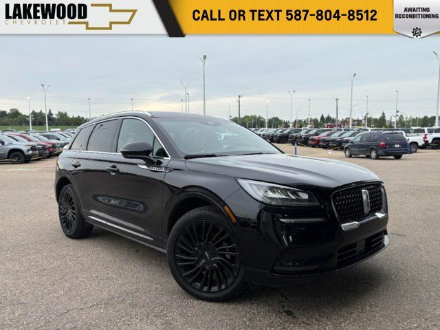 2021 Lincoln Corsair Reserve 200A Monochromatic AWD 2.0T in Cars & Trucks in Edmonton
