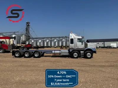 LOW HR LOW KM 2013 Western Star 4900 Tri Drive Tandem steer, or cab and chassis Tridem Located near...
