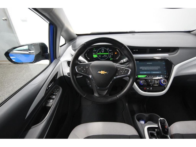 2021 Chevrolet Bolt EV in Cars & Trucks in Lévis - Image 3