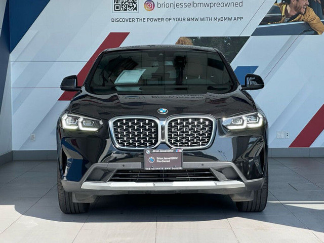 2022 BMW X4 xDrive30i in Cars & Trucks in Vancouver - Image 3