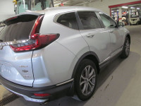 Turn heads with bold sophistication in our 2022 Honda CR-V Touring AWD that adds a little extra luxu... (image 3)