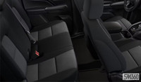 4WD Crew Cab Trail Boss Engine: Turbocharged Gas I4 2.7L/ L/100Km City: 14.0 L/100Km Hwy: 11.9 Safet... (image 4)