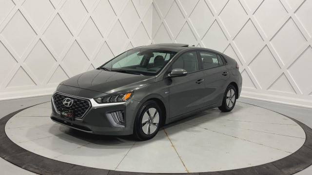 2020 Hyundai Ioniq Hybrid Preferred HYBRID| SUNROOF| HEATED S... in Cars & Trucks in Markham / York Region - Image 4