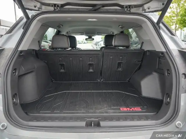 2024 GMC Terrain AT4 in Cars & Trucks in Mississauga / Peel Region - Image 12